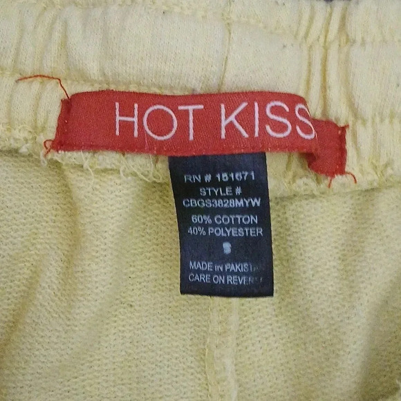 Positive Vibes comfy shorts. Size small .smoke free home - Picture 4 of 4